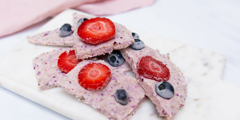 Mixed Berry yoghurt bark