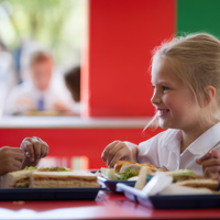 Raising Healthy Eaters: How Family Nutrition Shapes Lifelong Habits