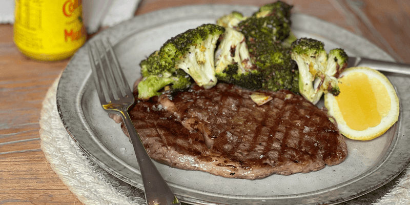 Steak & Garlic Roasted Broccoli